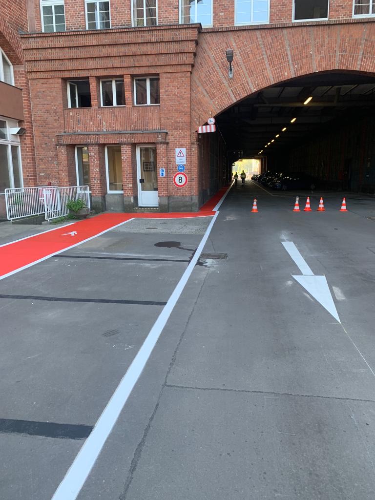 Straßenmarkierung Brandenburg Beispiel